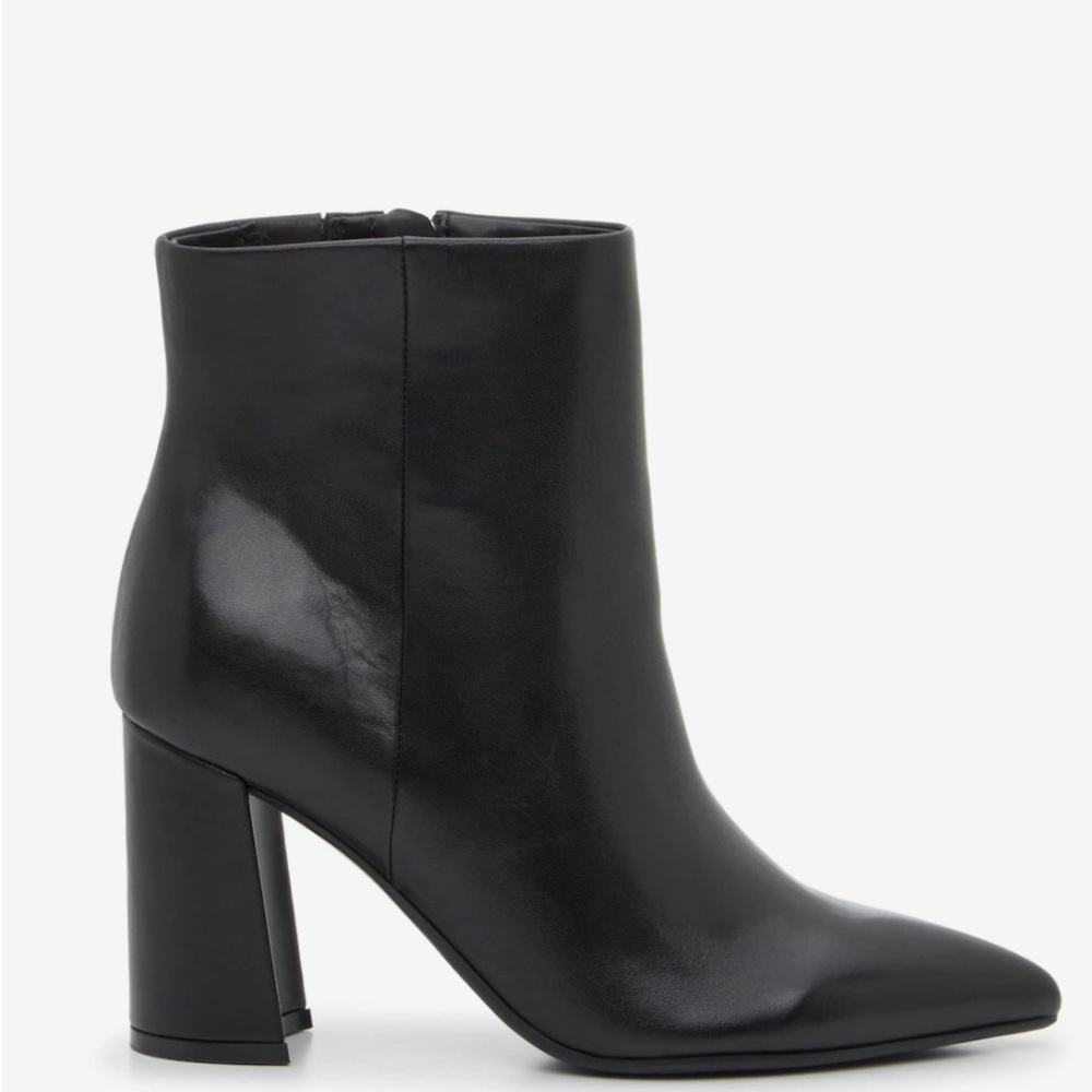 Marc Fisher Garina Bootie - Black Leather, Size 8 - Gently Used